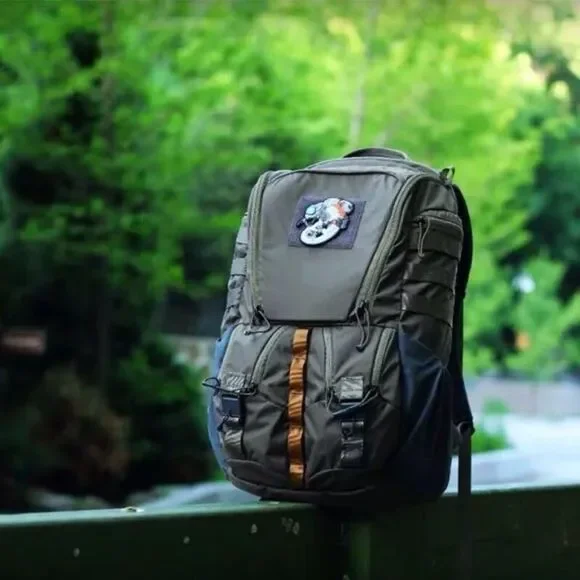 Pre-owned Mystery Ranch Rip Ruck 32L Backpack - Picture 8 of 9